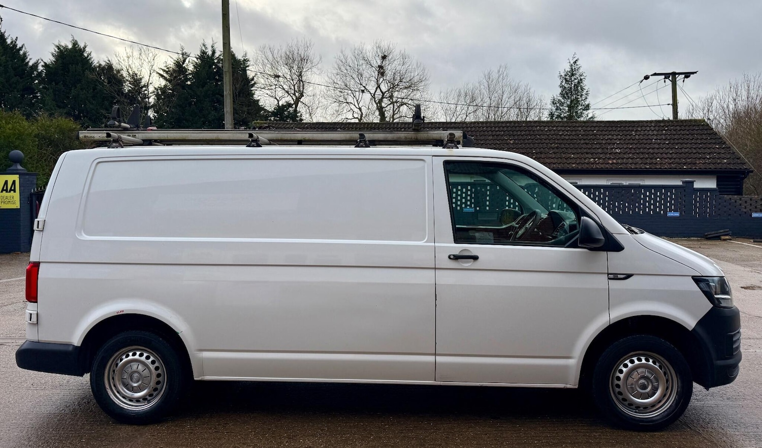 Used Volkswagen Transporter 2018 for sale - 77171404: Photo 12