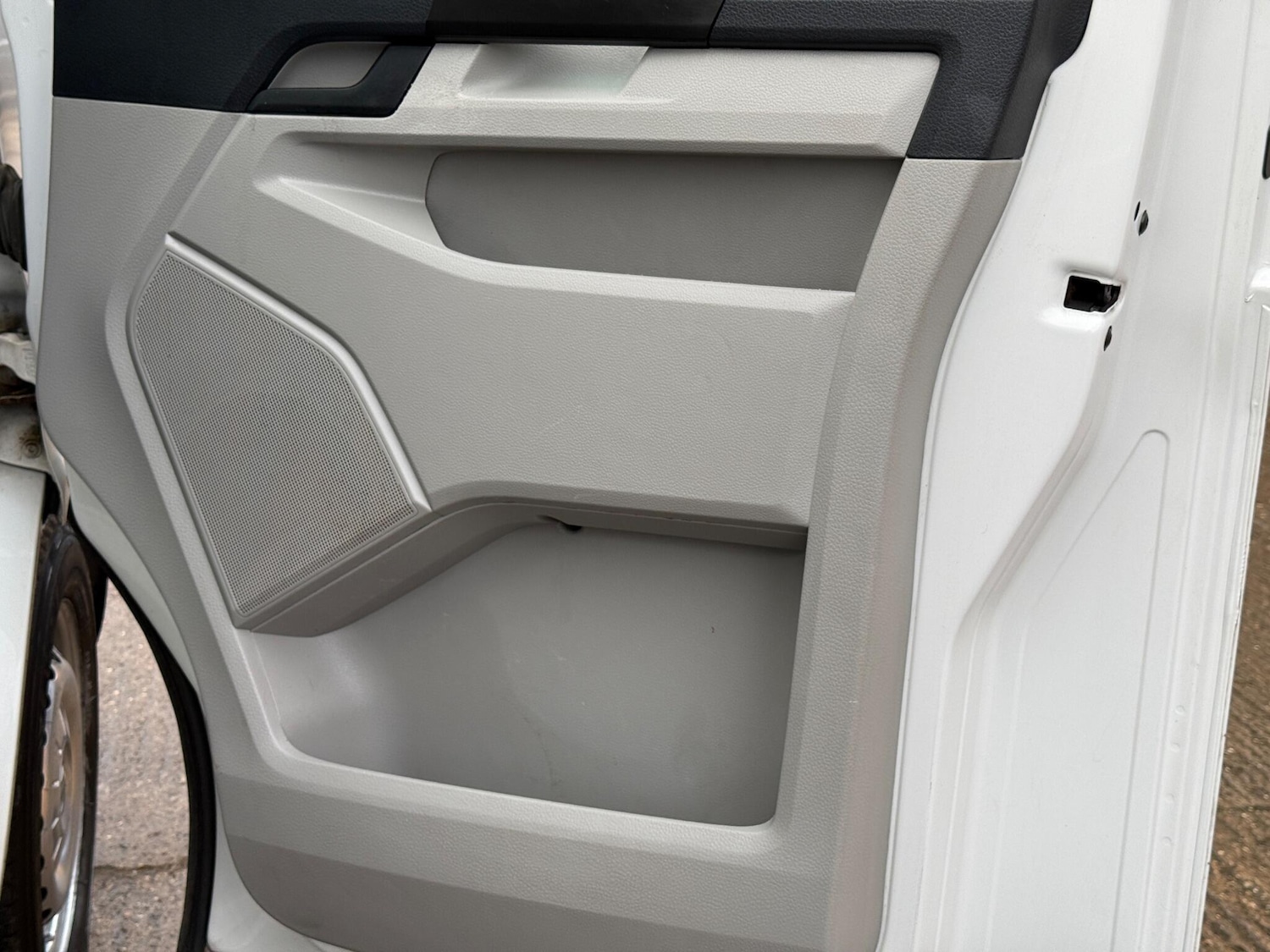 Used Volkswagen Transporter 2018 for sale - 77171404: Photo 33