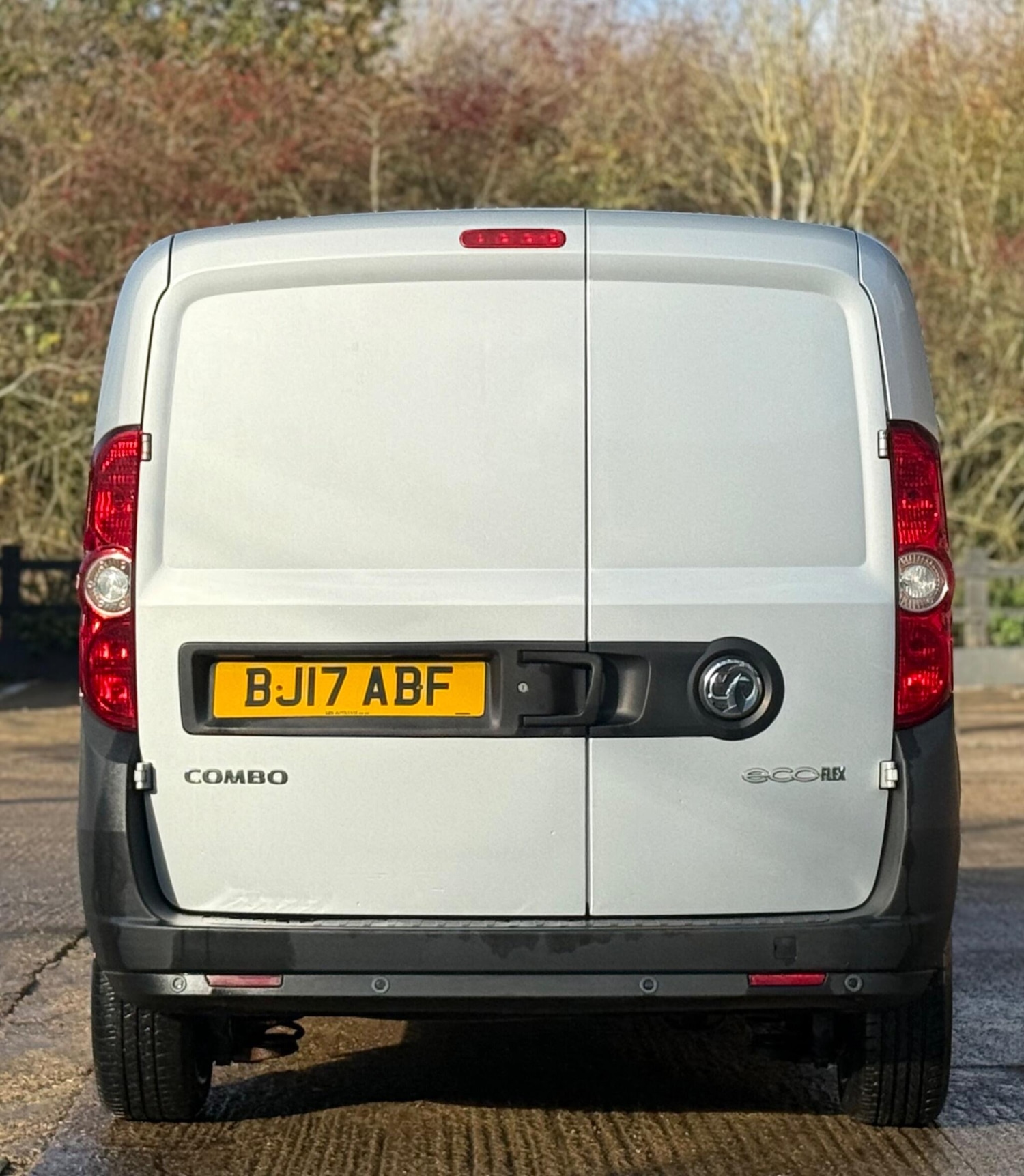Used Vauxhall Combo 2017 for sale - 76565581: Photo 10