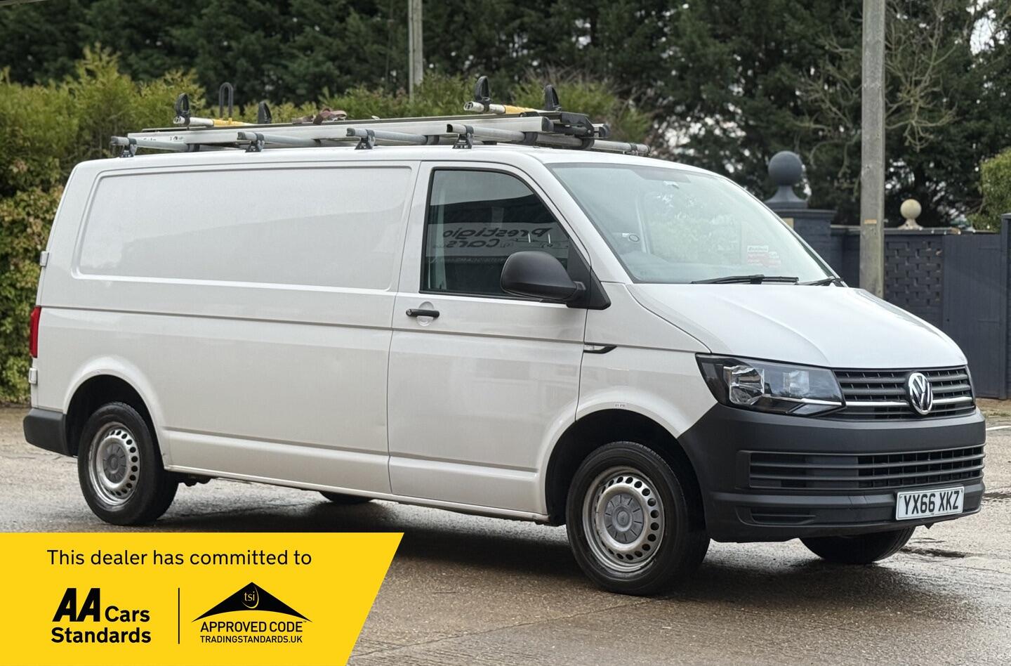 Used Volkswagen Transporter 2016 for sale - 76934244: Photo 1