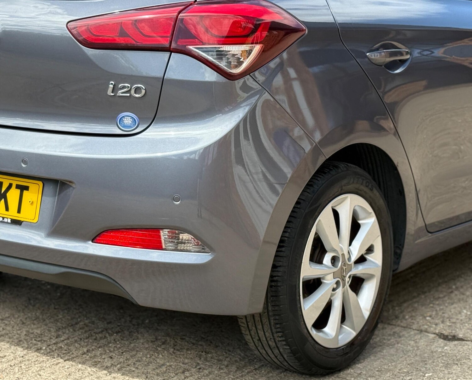 Vehicle 28