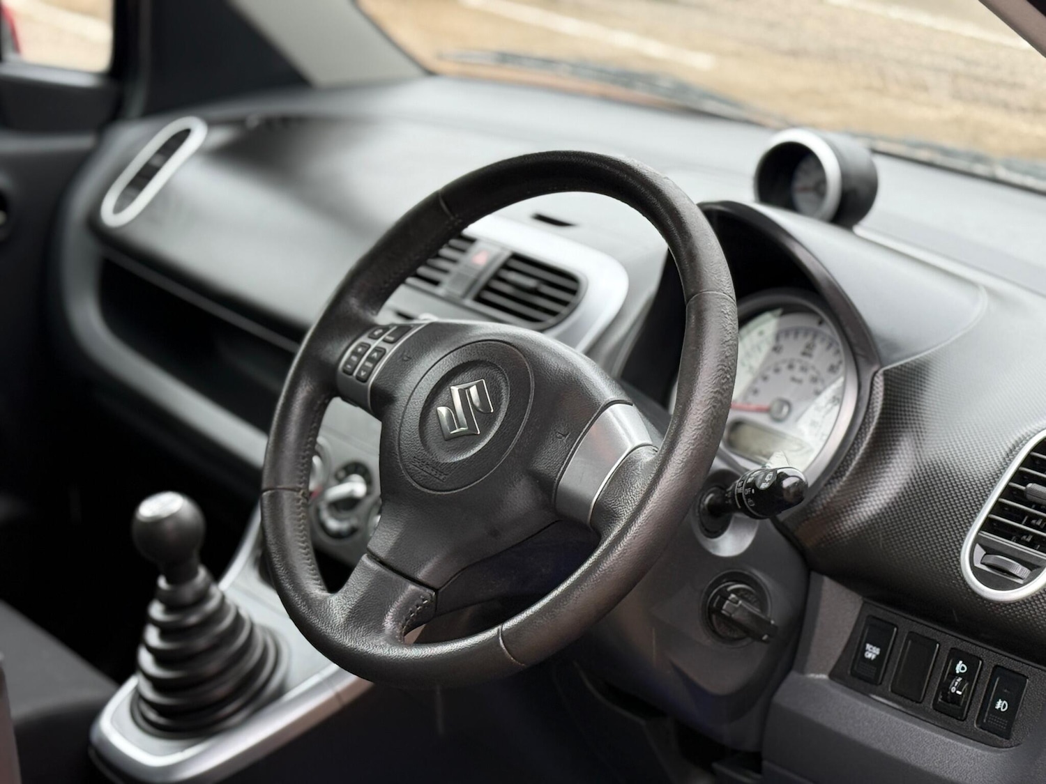 Used Suzuki Splash 2012 for sale - 77180019: Photo 13