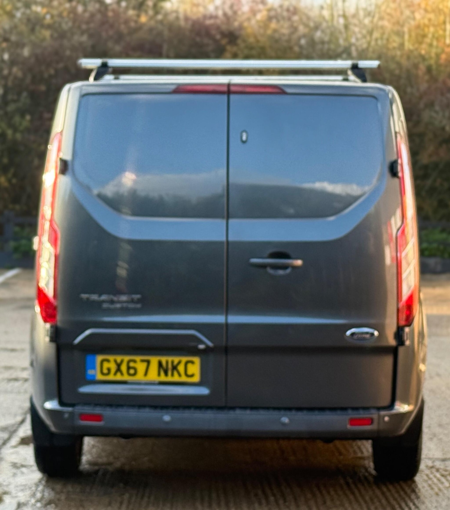 Used Ford Transit Custom 2017 for sale - 76508870: Photo 10