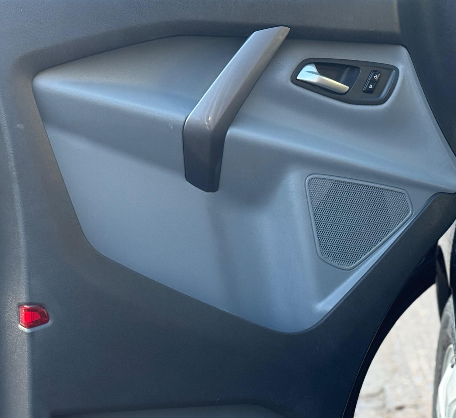 Used Ford Transit Custom 2017 for sale - 76508870: Photo 18