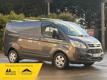 Used Ford Transit Custom 2017 for sale - 76508870: Photo