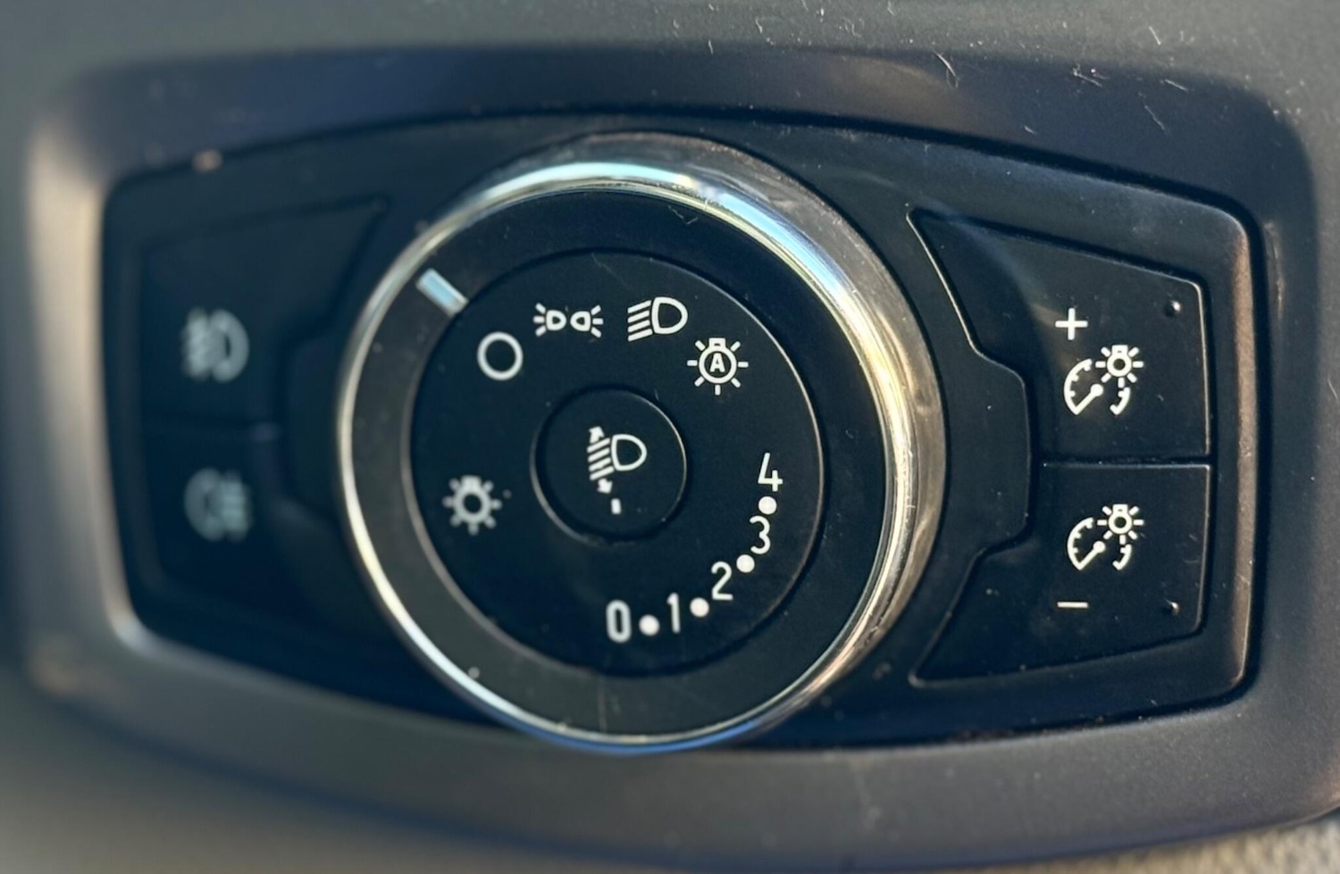 Used Ford Transit Custom 2017 for sale - 76508870: Photo 37