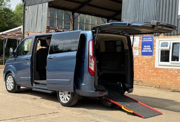 Used Ford Tourneo Custom 2019 for sale - 75361298: Photo 15