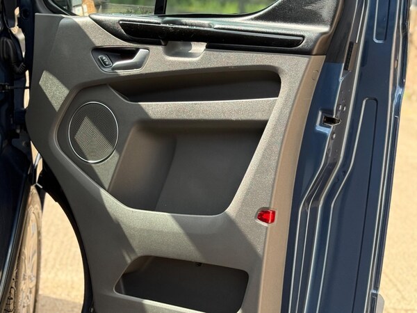 Used Ford Tourneo Custom 2019 for sale - 75361298: Photo 33