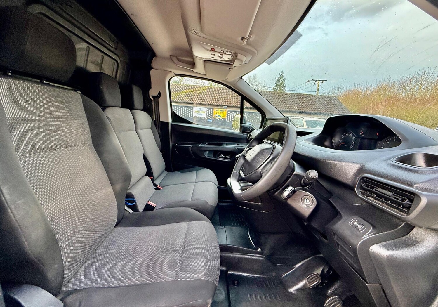 Used Peugeot Partner 2021 for sale - 77616975: Photo 14