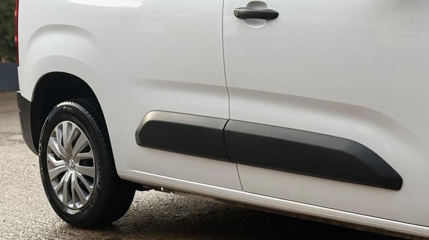 Used Peugeot Partner 2021 for sale - 77616975: Photo 26