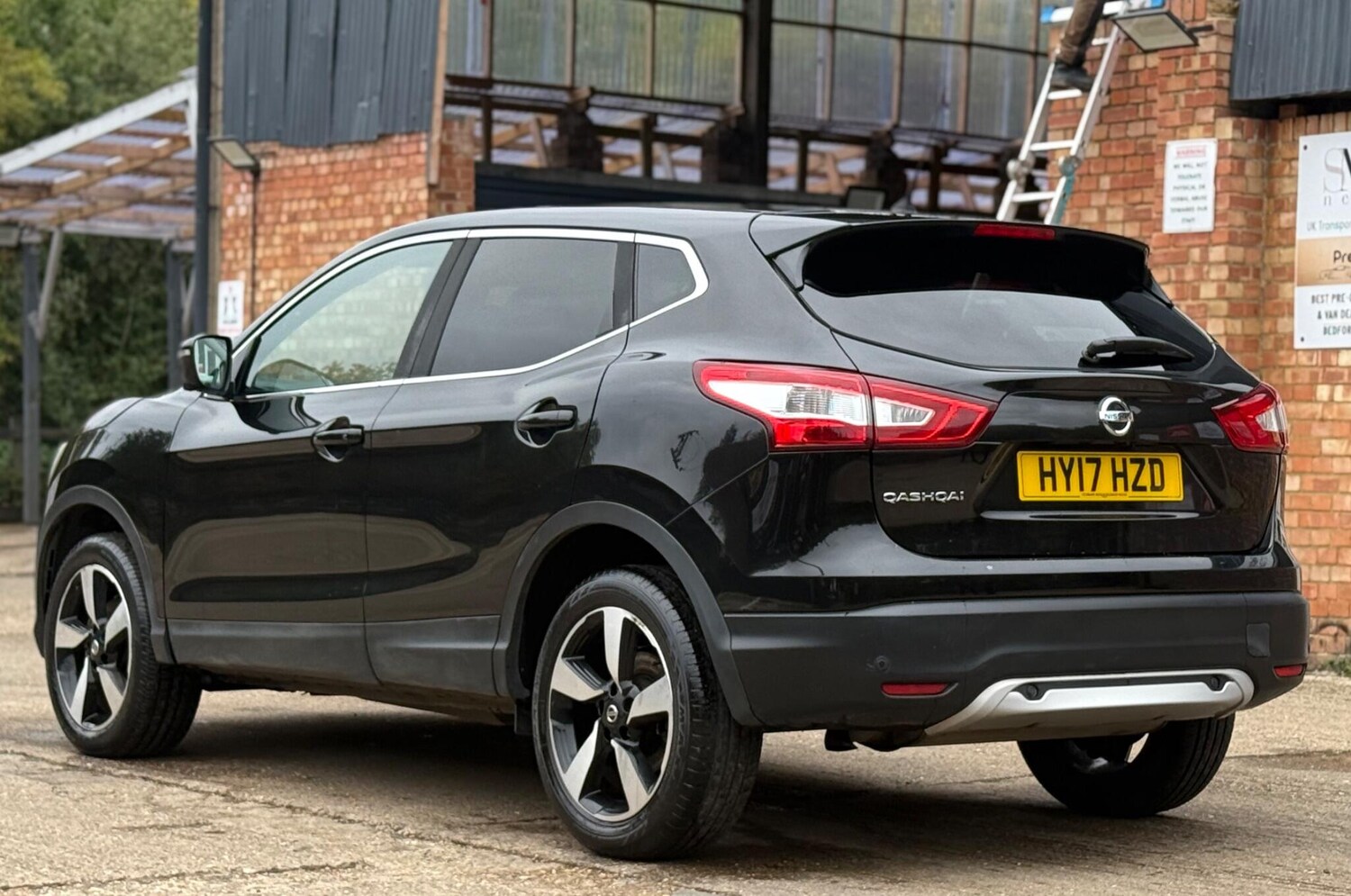 Used Nissan Qashqai 2017 for sale - 76253172: Photo 9