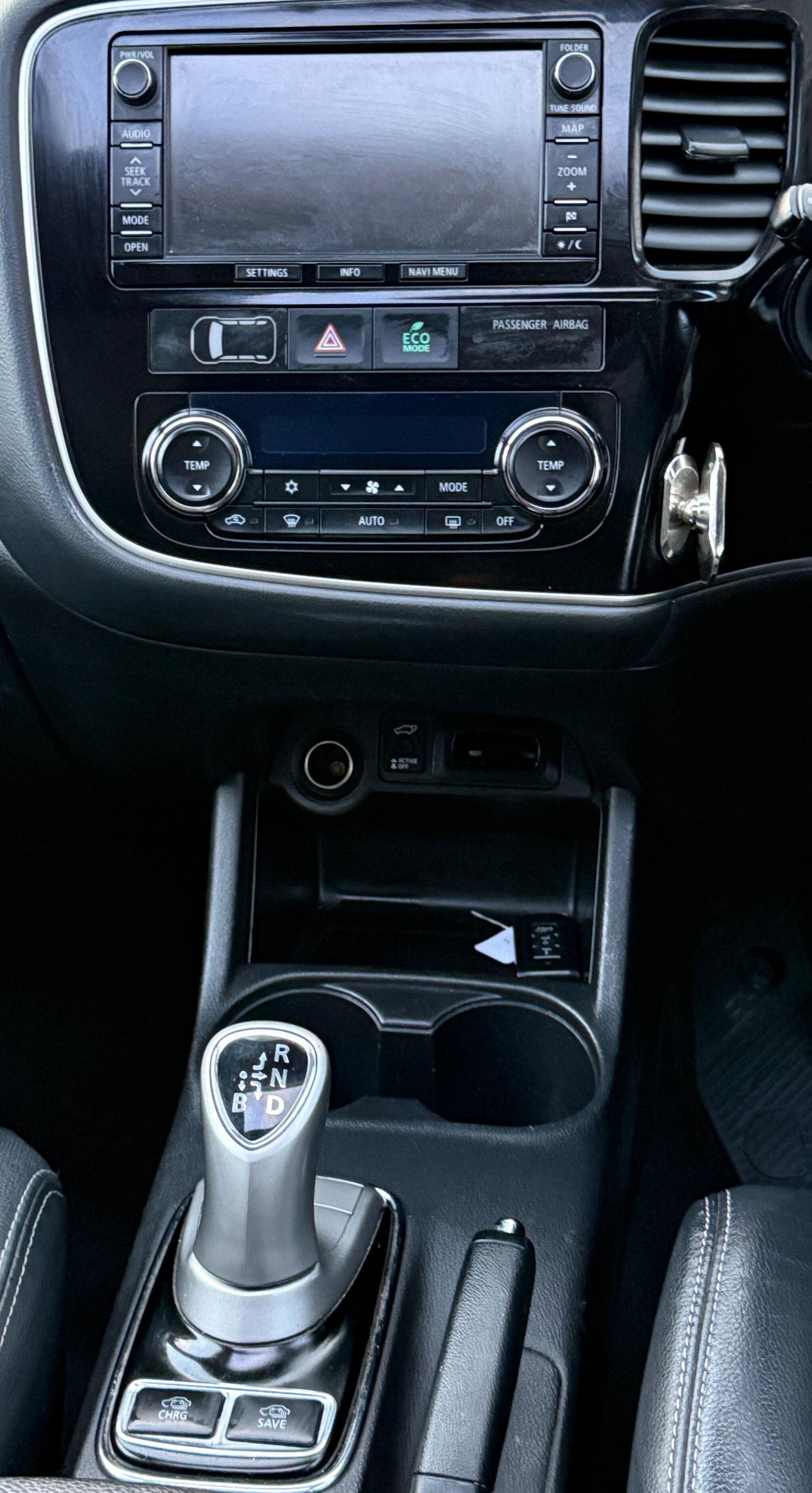 Used Mitsubishi Outlander 2014 for sale - 77226124: Photo 18