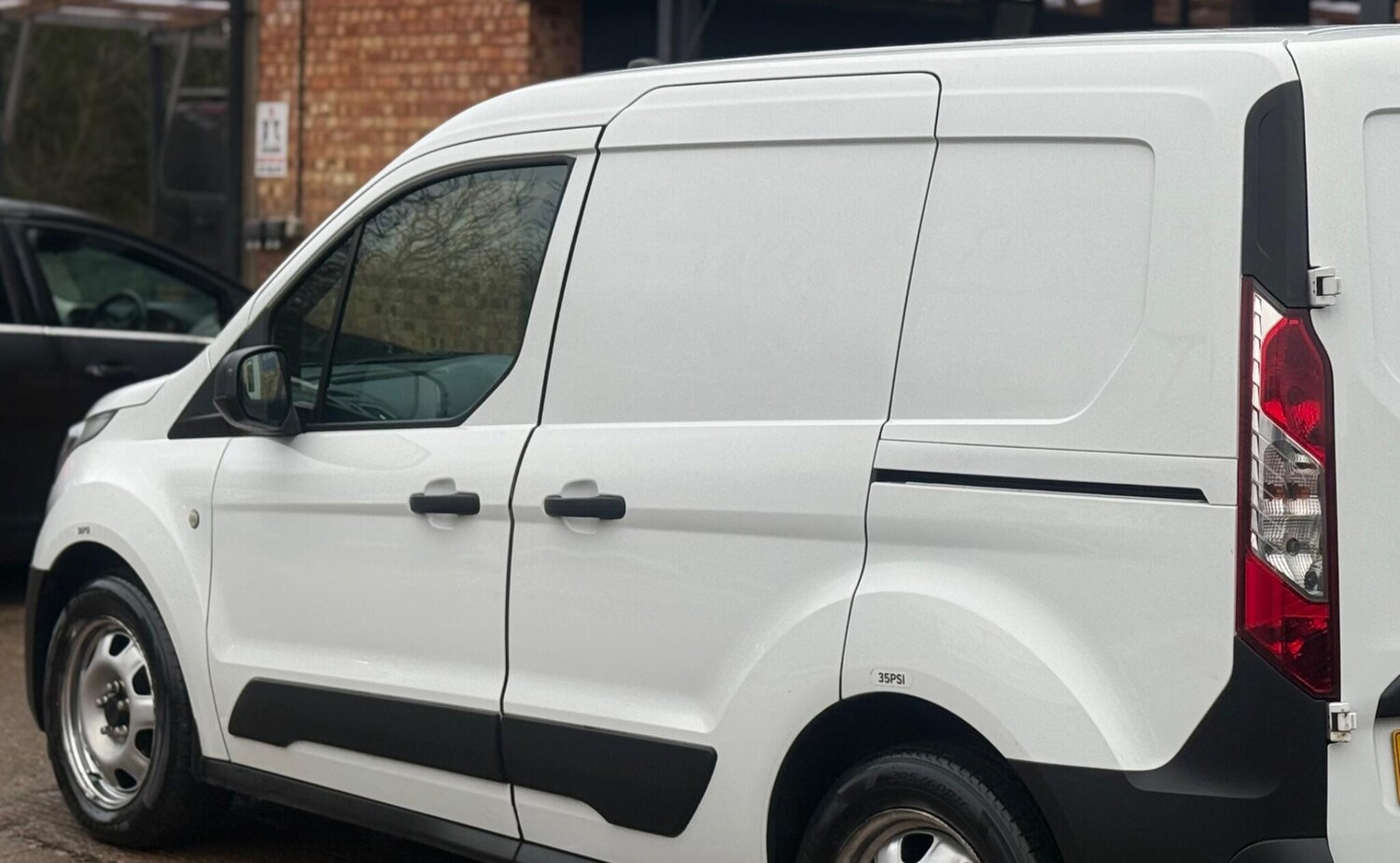 Used Ford Transit Connect 2020 for sale - 77106822: Photo 31