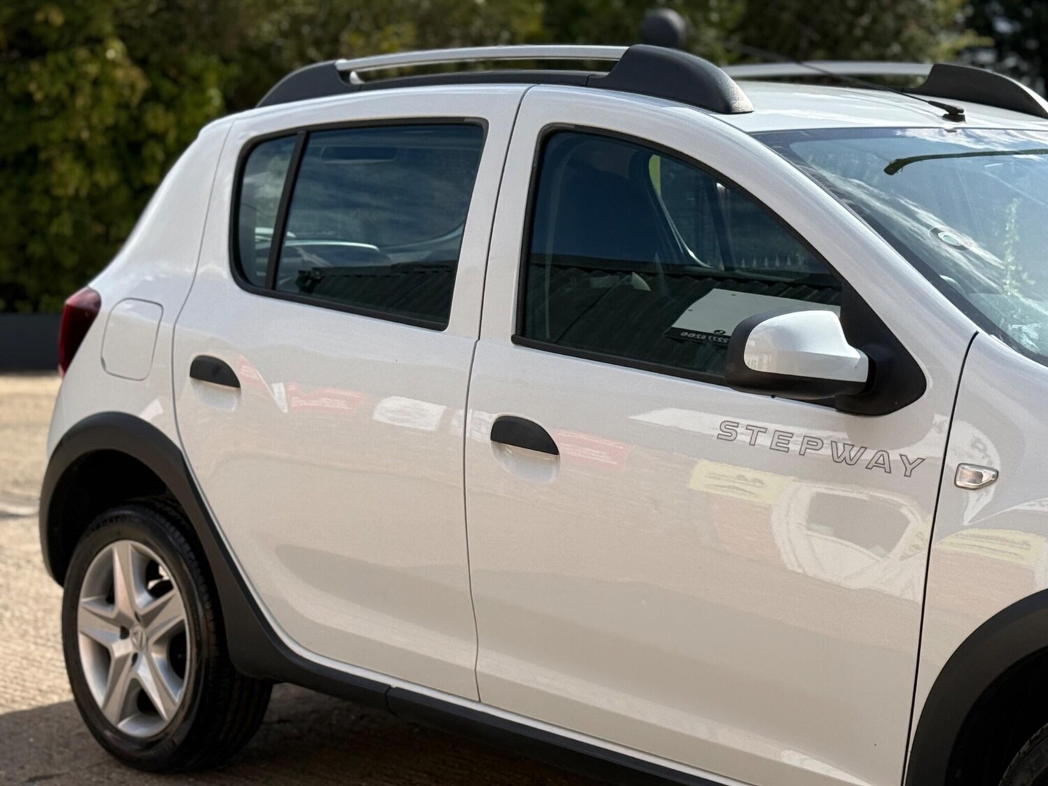 Used Dacia Sandero Stepway 2015 for sale - 78053642: Photo 22