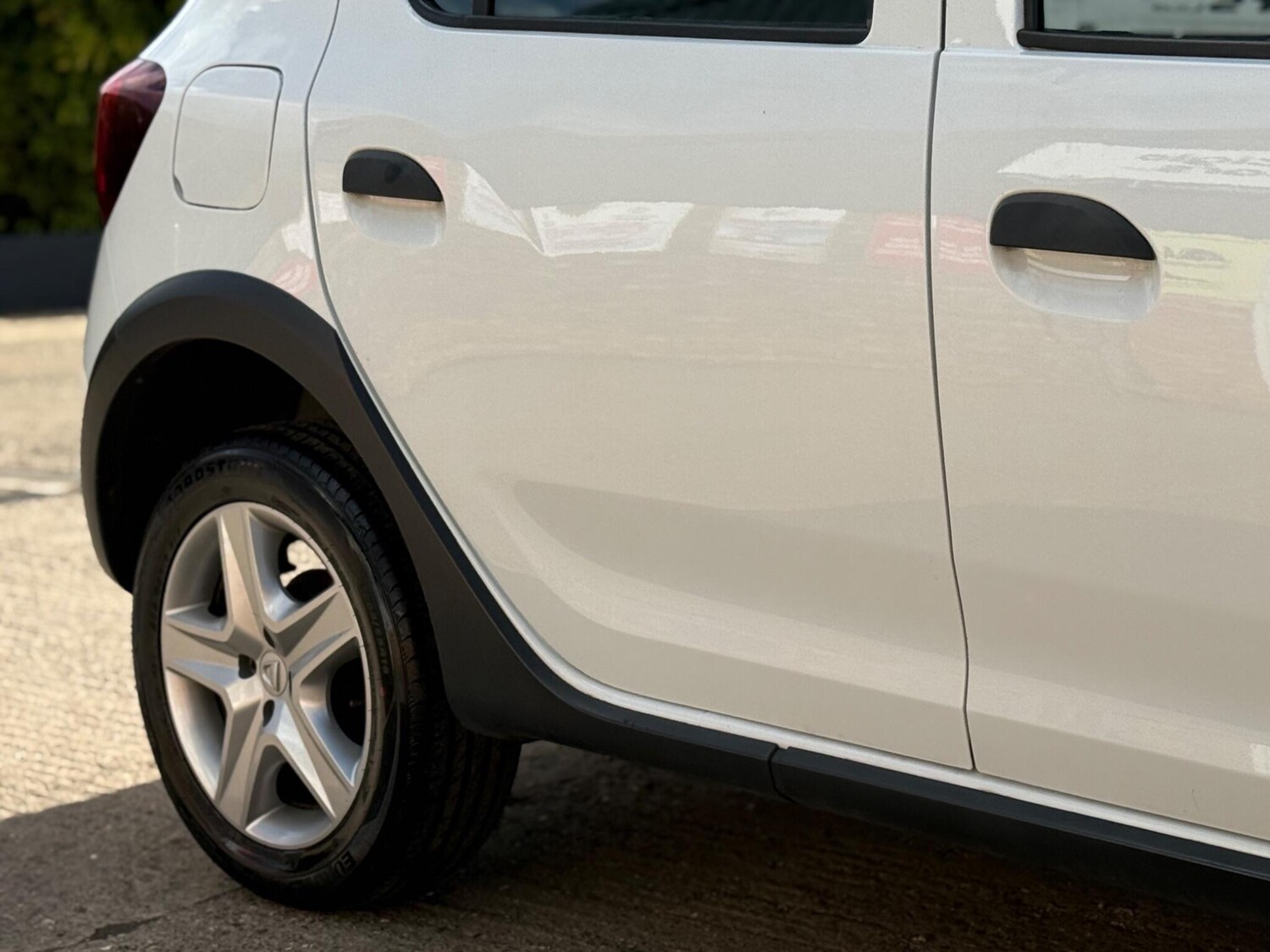 Used Dacia Sandero Stepway 2015 for sale - 78053642: Photo 23