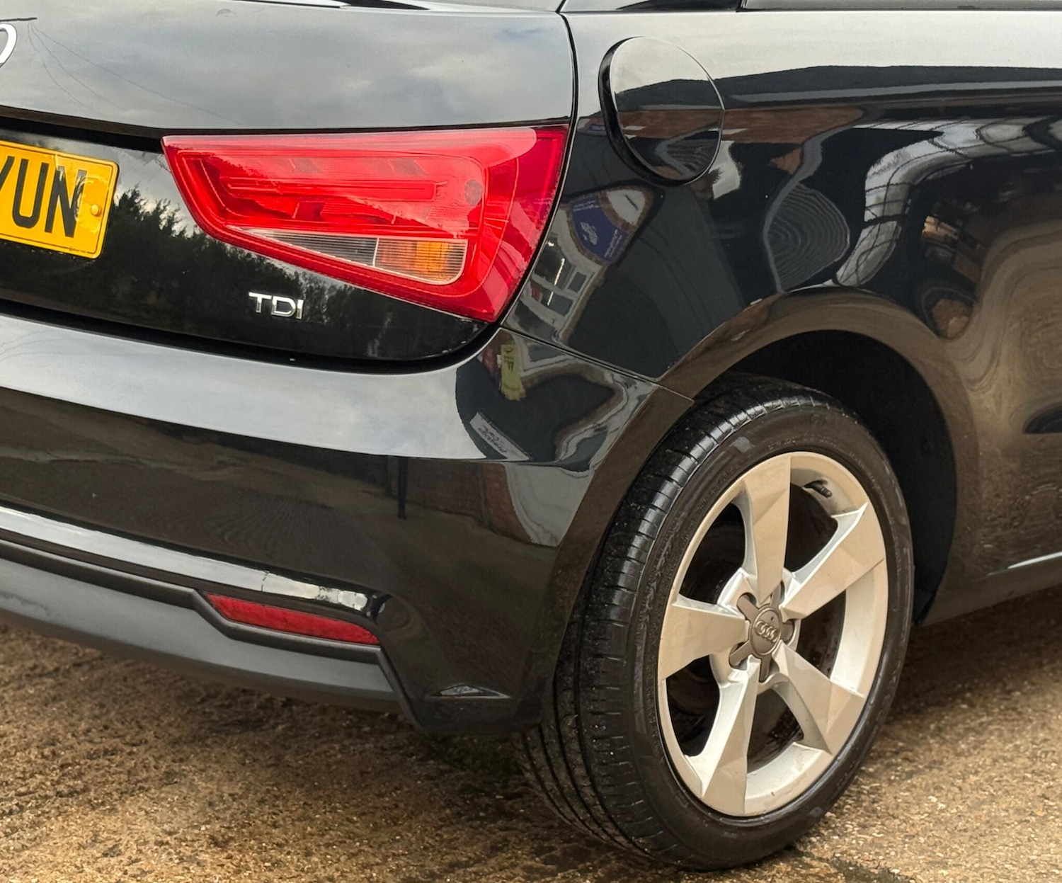 Used Audi A1 2015 for sale - 76330395: Photo 22