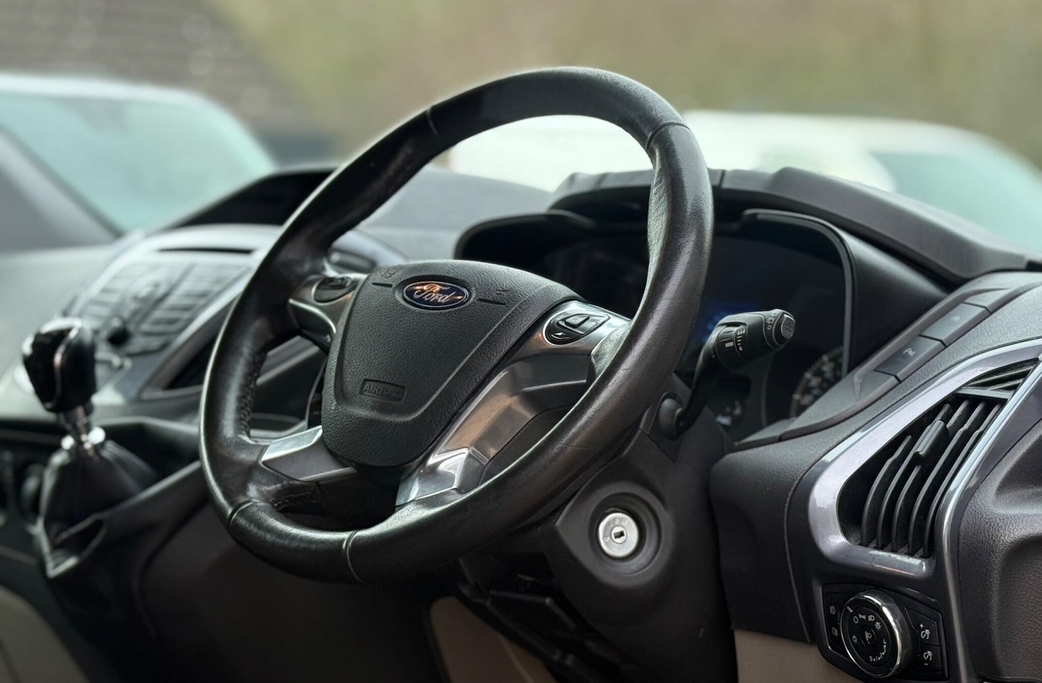 Used Ford Tourneo Custom 2017 for sale - 77629458: Photo 3