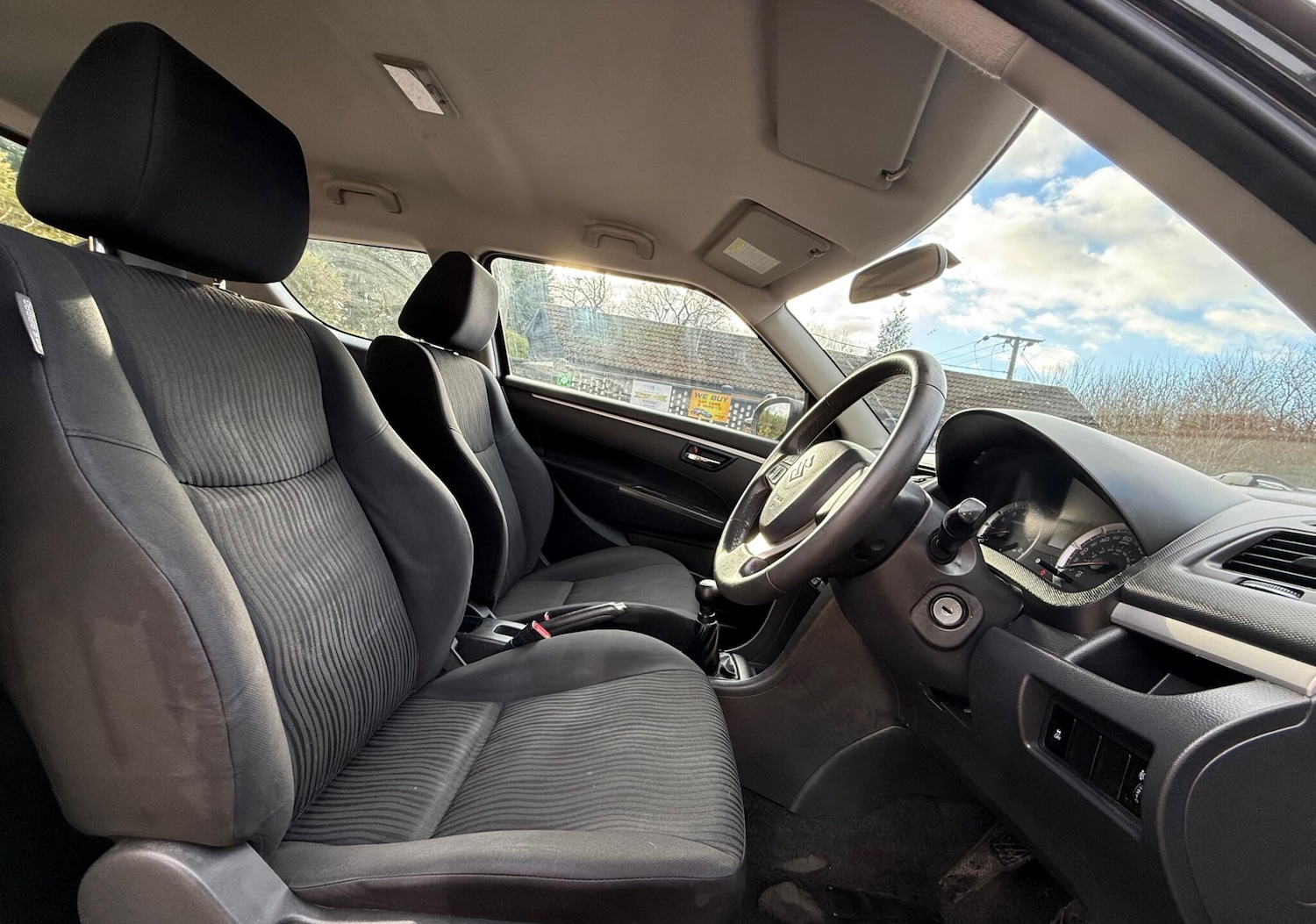 Used Suzuki Swift 2012 for sale - 77128685: Photo 14