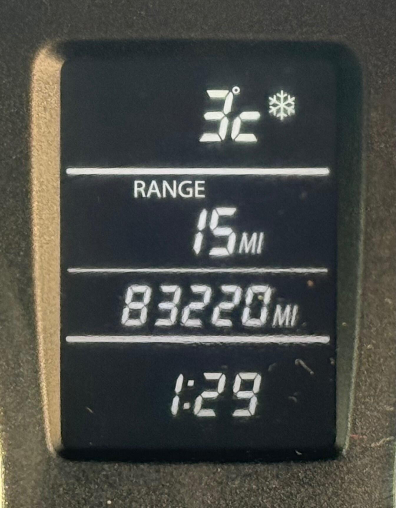 Used Suzuki Swift 2012 for sale - 77128685: Photo 23