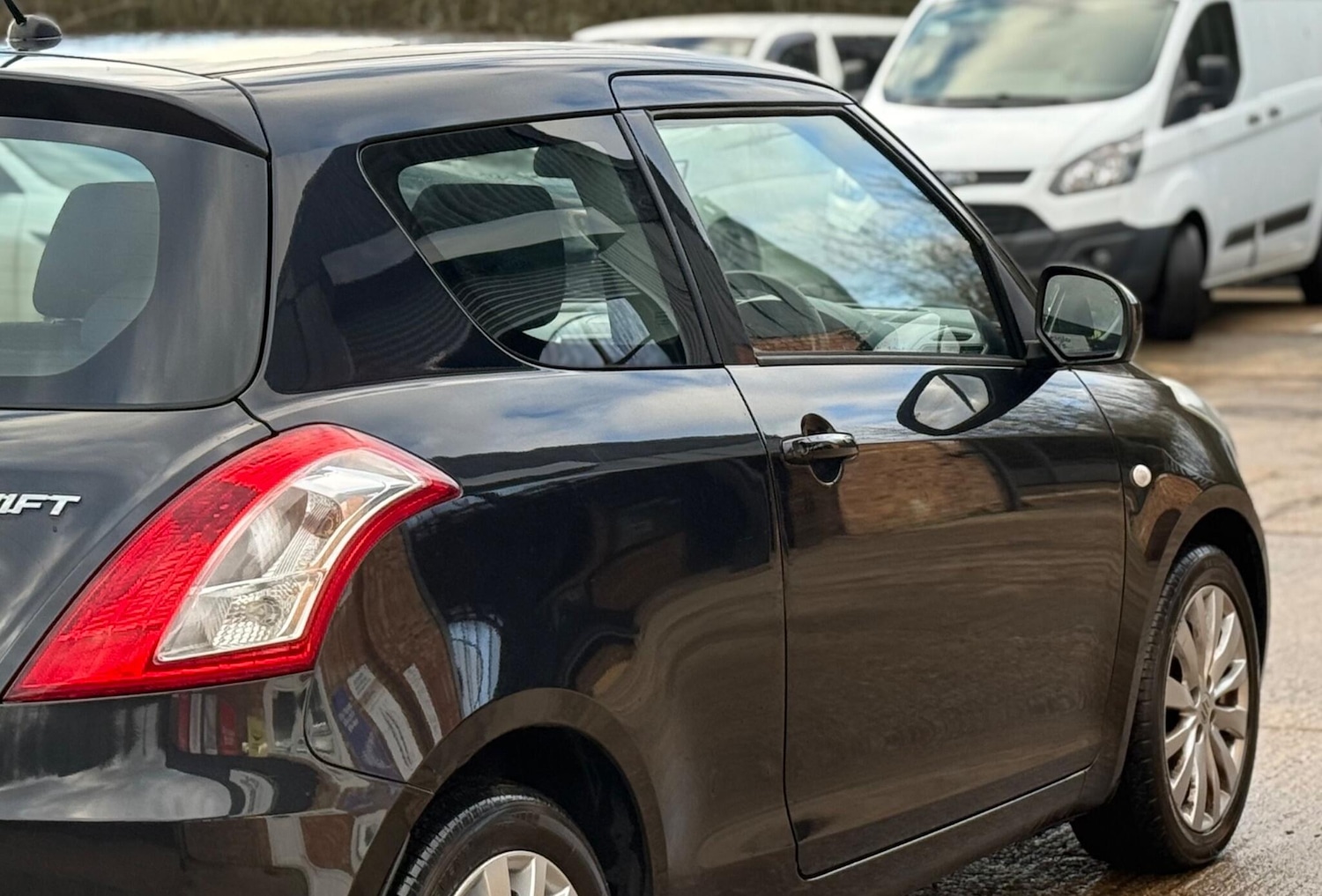 Used Suzuki Swift 2012 for sale - 77128685: Photo 34