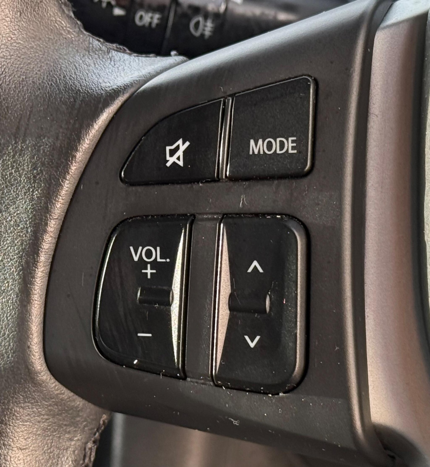 Used Suzuki Swift 2012 for sale - 77128685: Photo 37