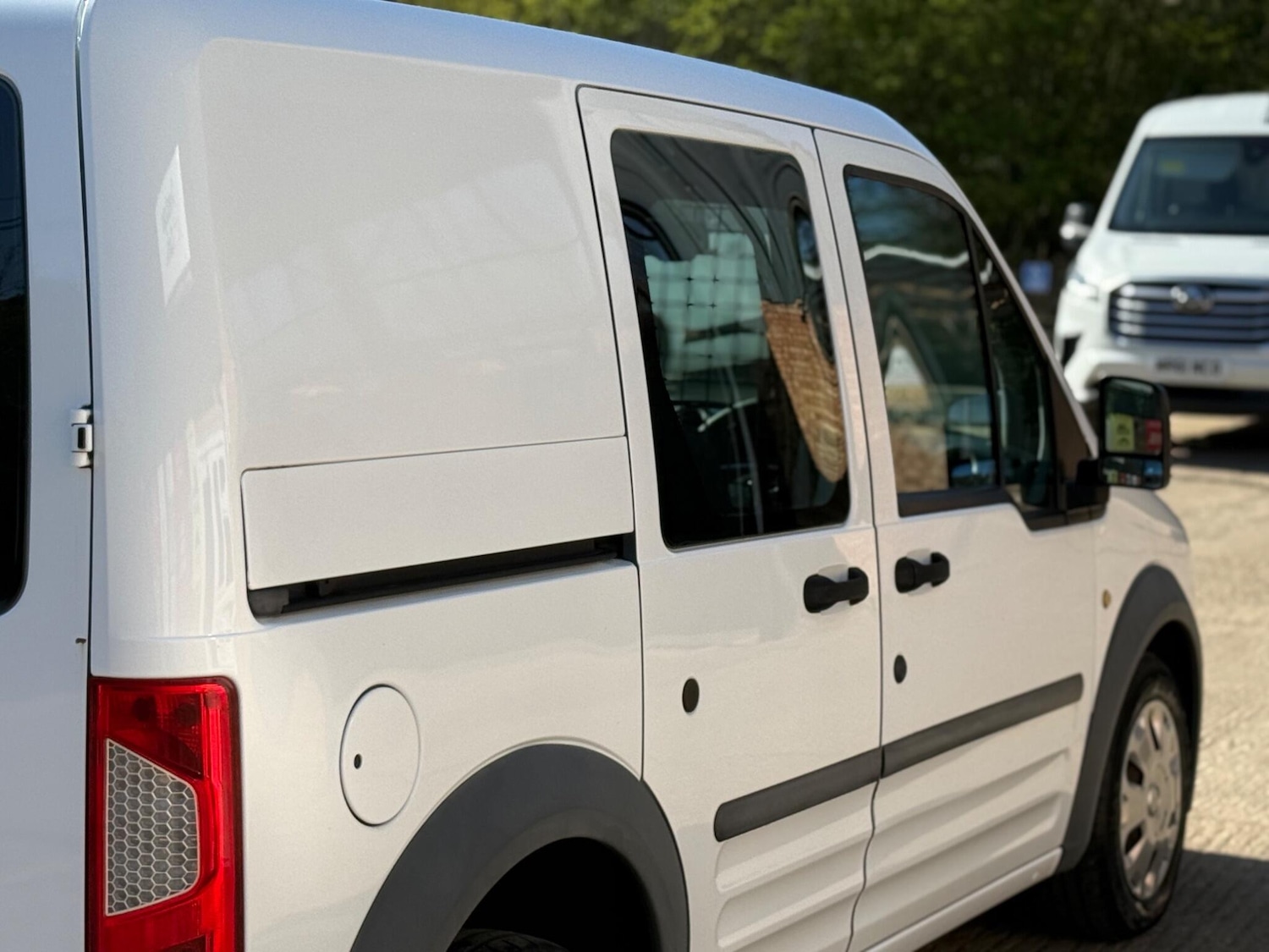 Used Ford Transit Connect 2011 for sale - 77976100: Photo 32