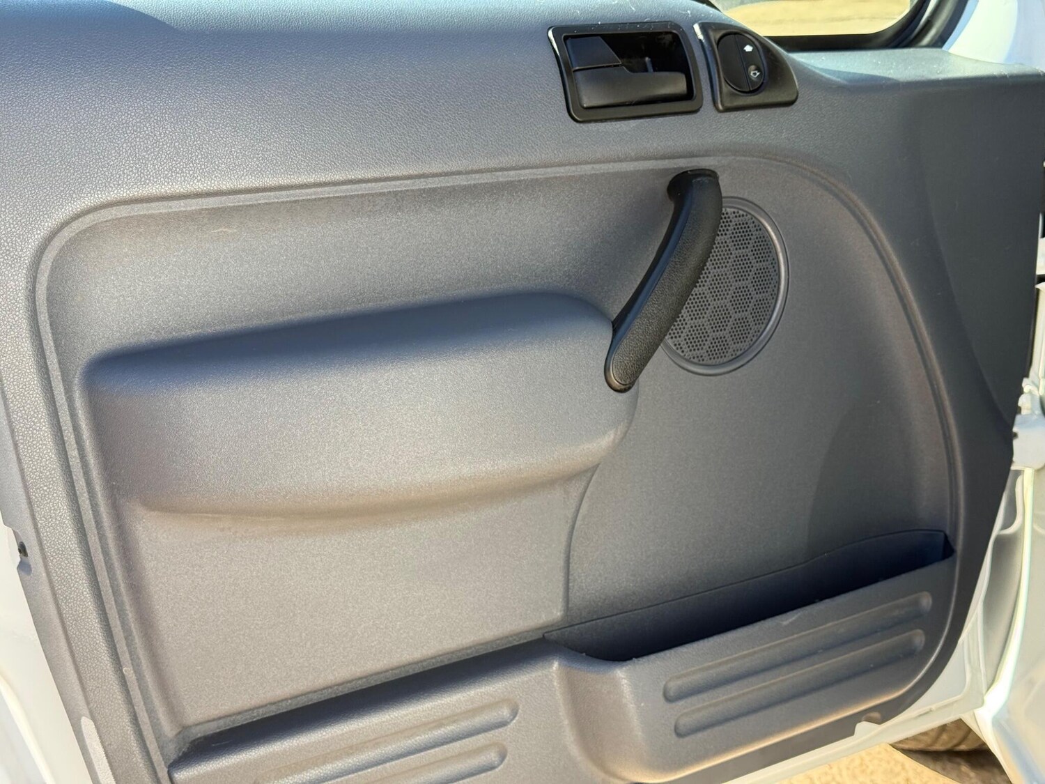 Used Ford Transit Connect 2011 for sale - 77976100: Photo 37