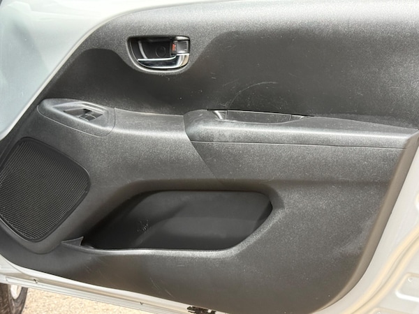 Used Toyota AYGO 2014 for sale - 75517504: Photo 26