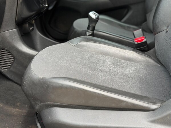 Used Toyota AYGO 2014 for sale - 75517504: Photo 27