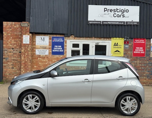 Used Toyota AYGO 2014 for sale - 75517504: Photo 5