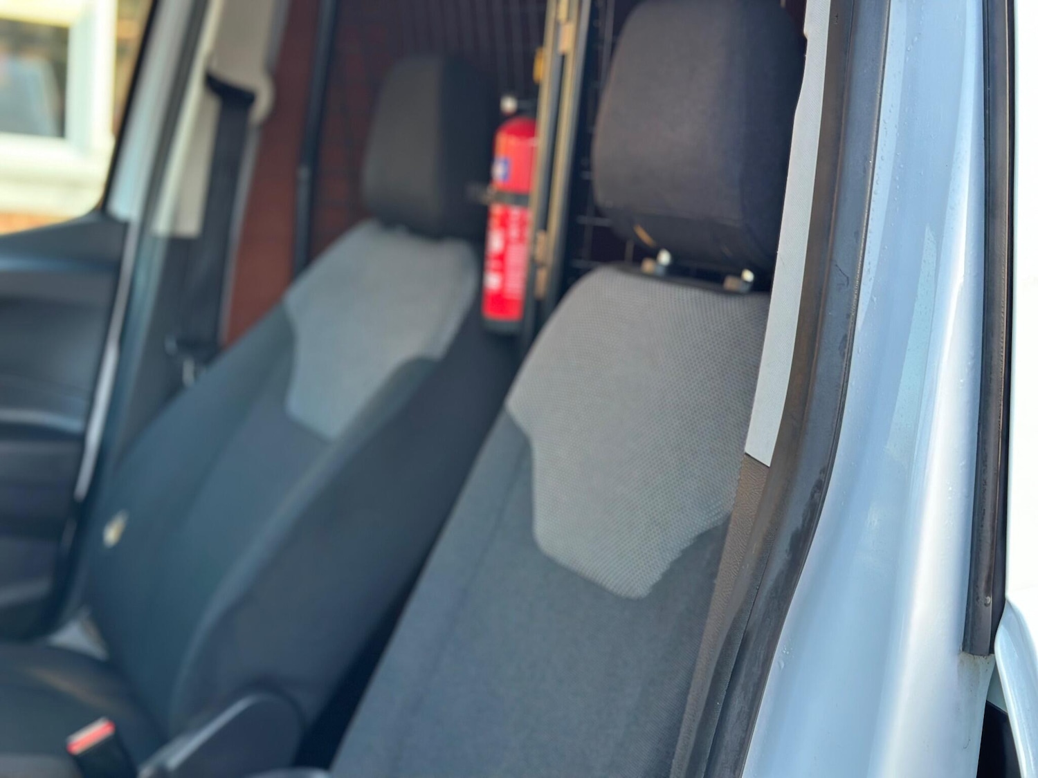 Used Ford Transit Courier 2020 for sale - 78163004: Photo 34