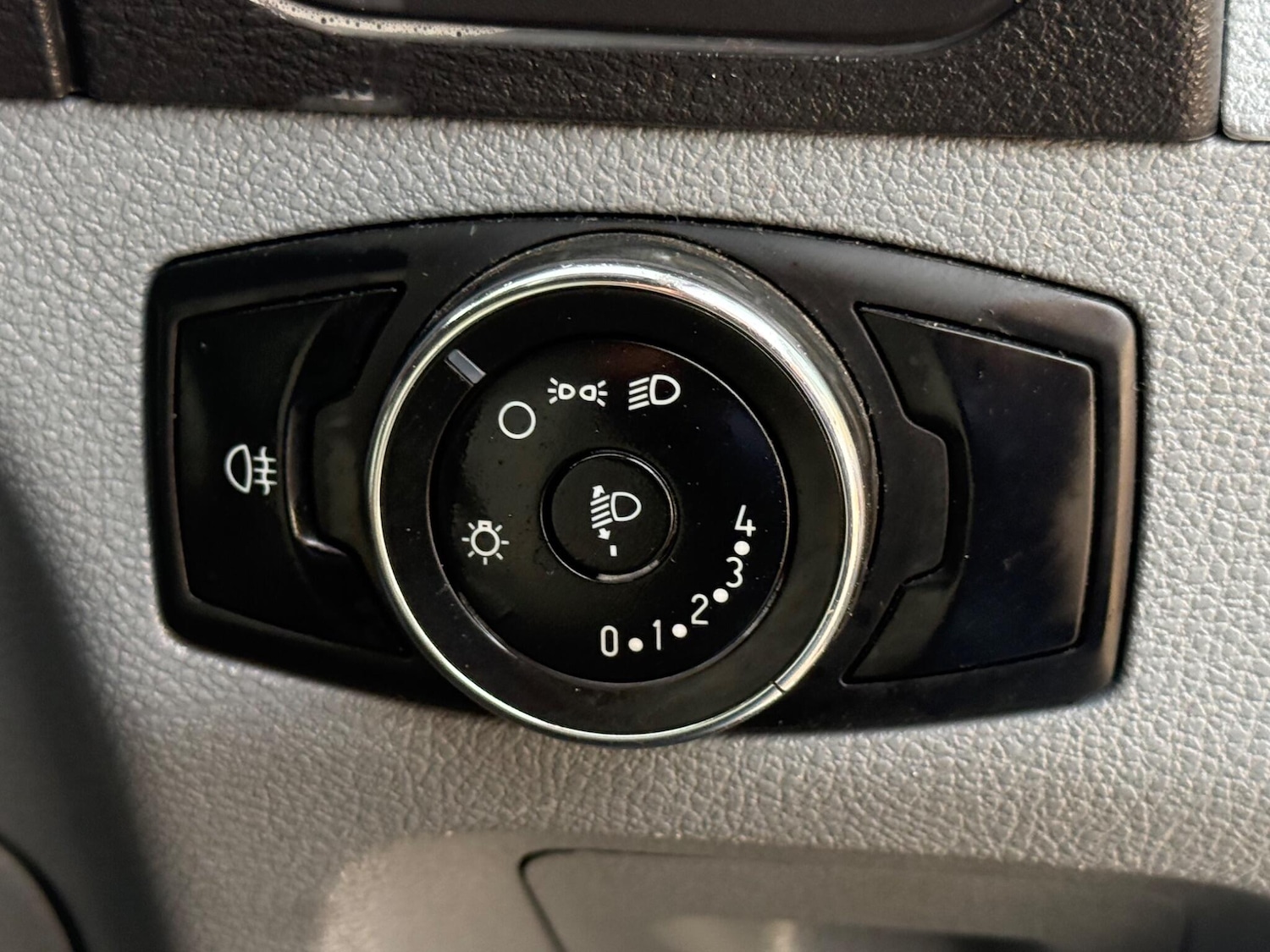 Used Ford Transit 2018 for sale - 78132122: Photo 42