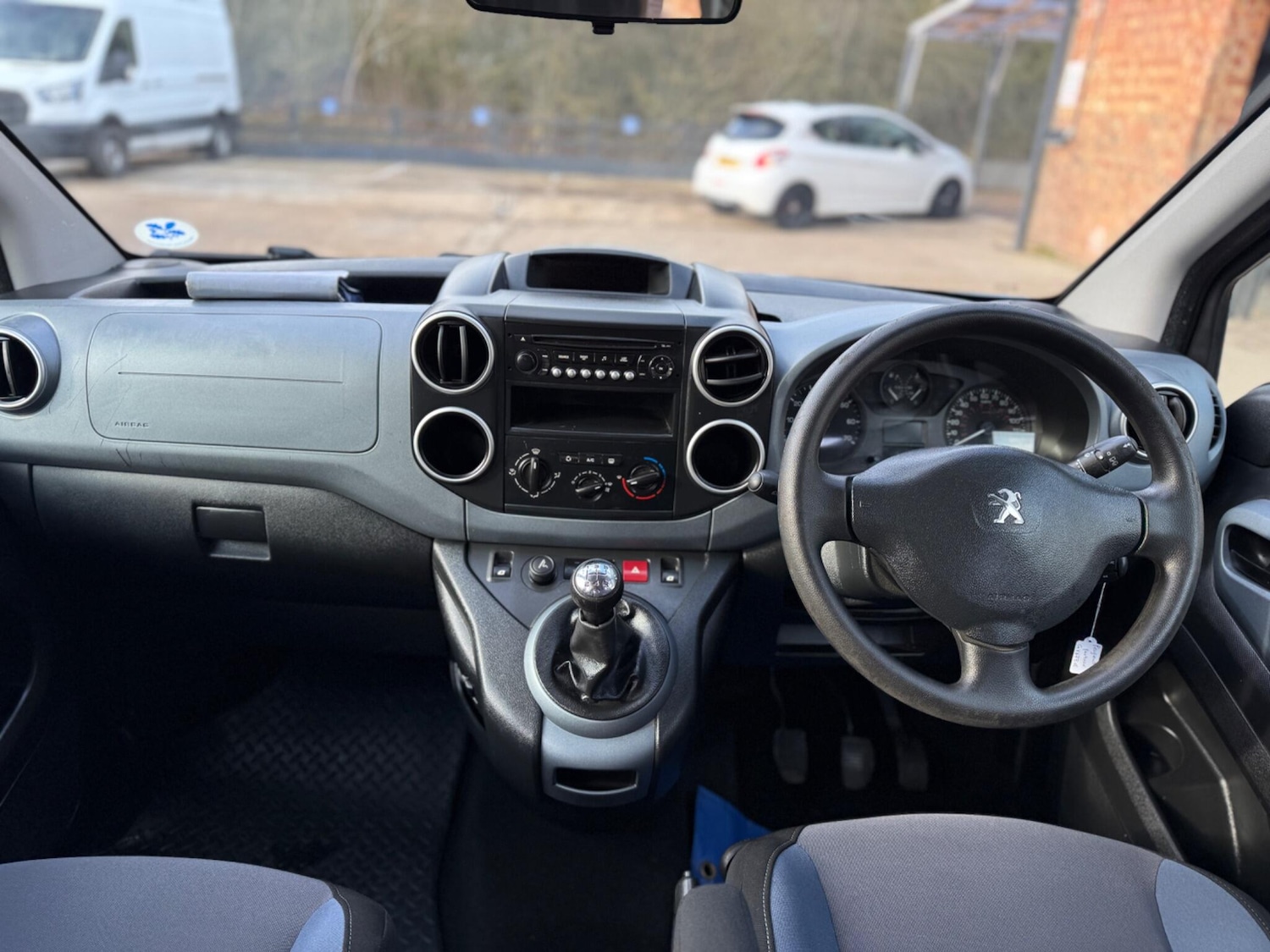 Used Peugeot Partner Tepee 2012 for sale - 77310931: Photo 20