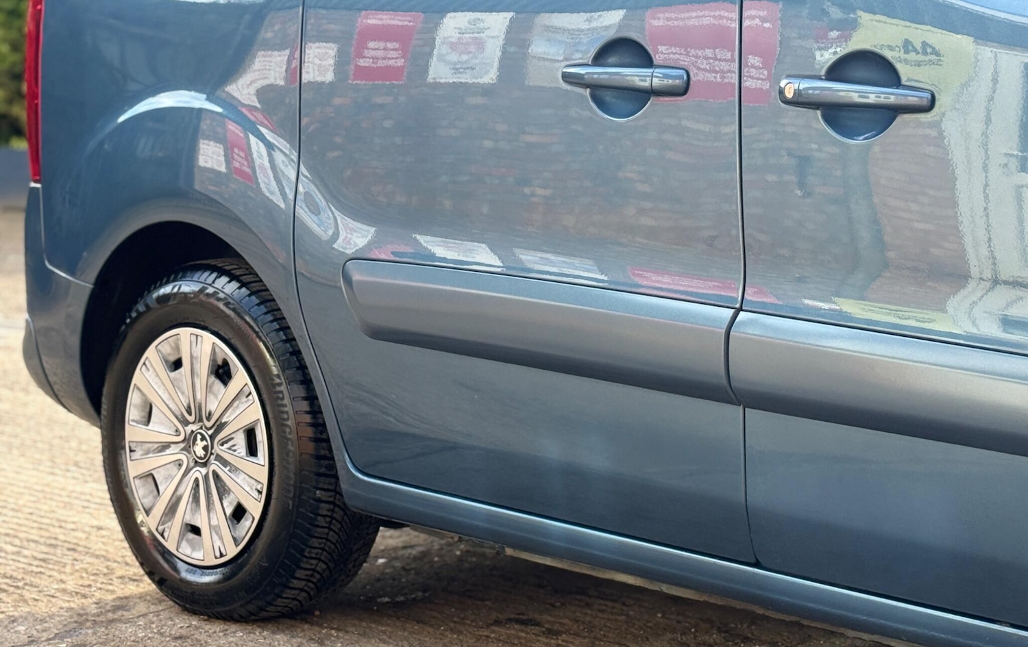 Used Peugeot Partner Tepee 2012 for sale - 77310931: Photo 25