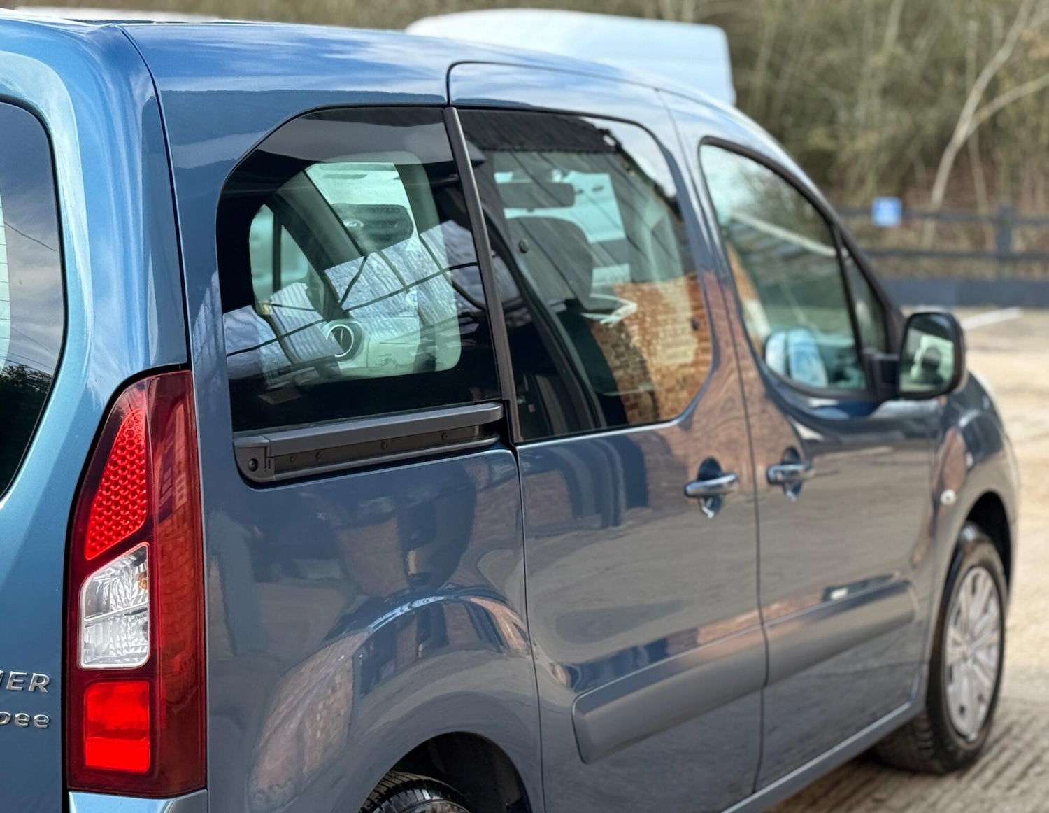 Used Peugeot Partner Tepee 2012 for sale - 77310931: Photo 33