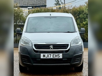 Used Peugeot Partner 2017 for sale - 77603808: Photo