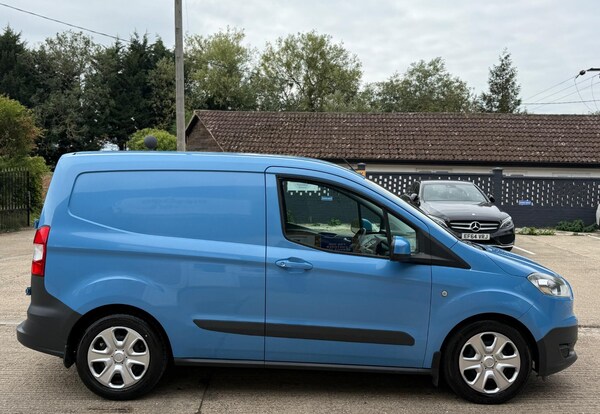 Used Ford Transit Courier 2015 for sale - 76077159: Photo 12