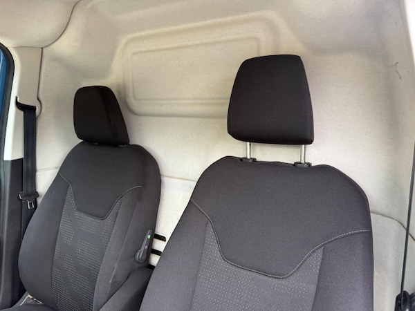 Used Ford Transit Courier 2015 for sale - 76077159: Photo 36