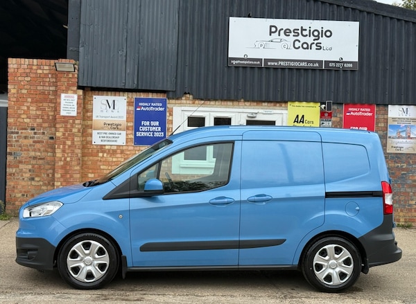 Used Ford Transit Courier 2015 for sale - 76077159: Photo 8