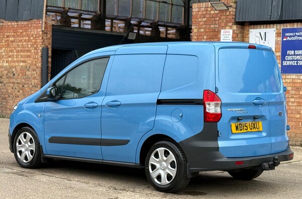 Used Ford Transit Courier 2015 for sale - 76077159: Photo 9