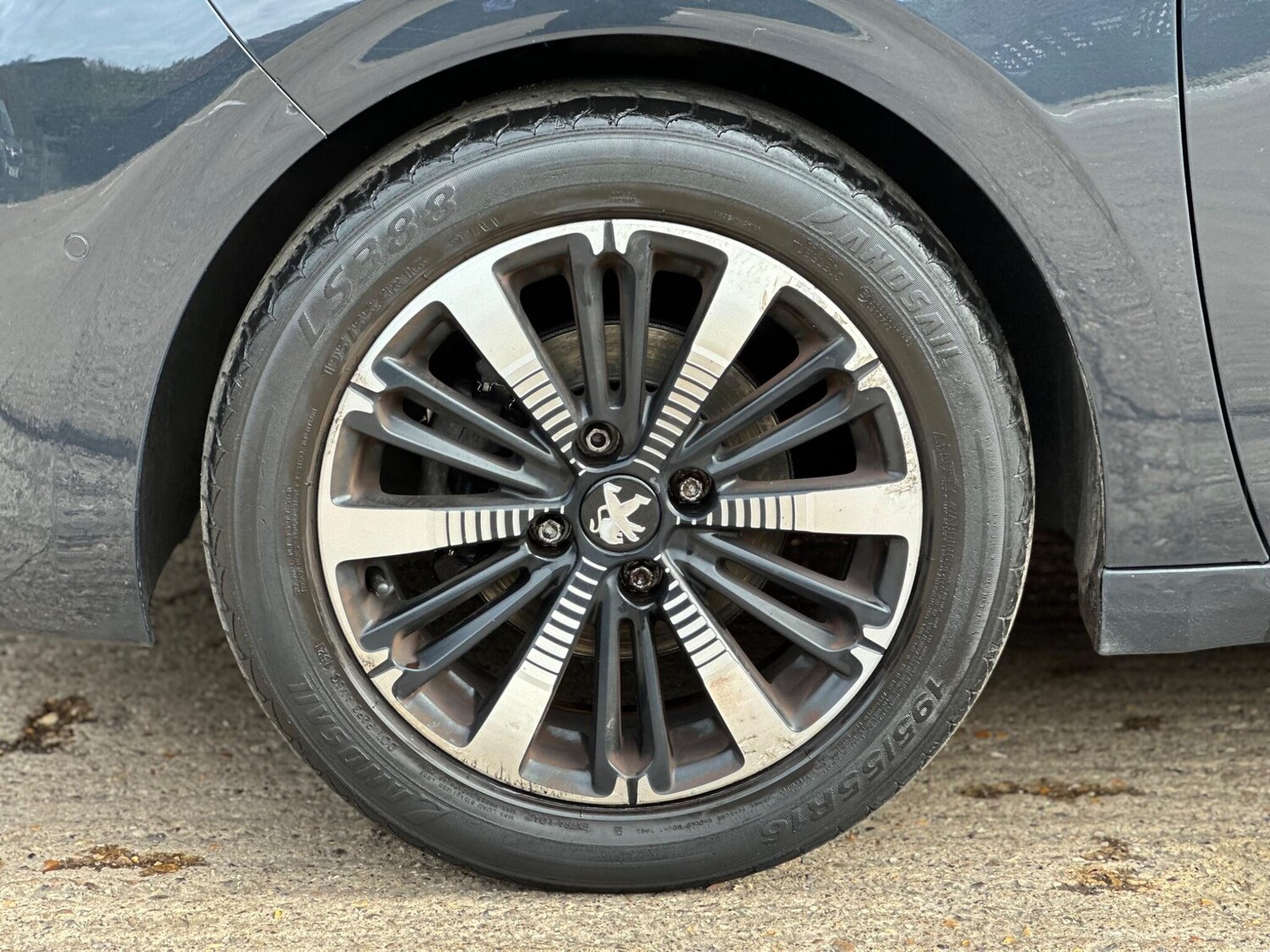 Used Peugeot 208 2019 for sale - 76036537: Photo 51