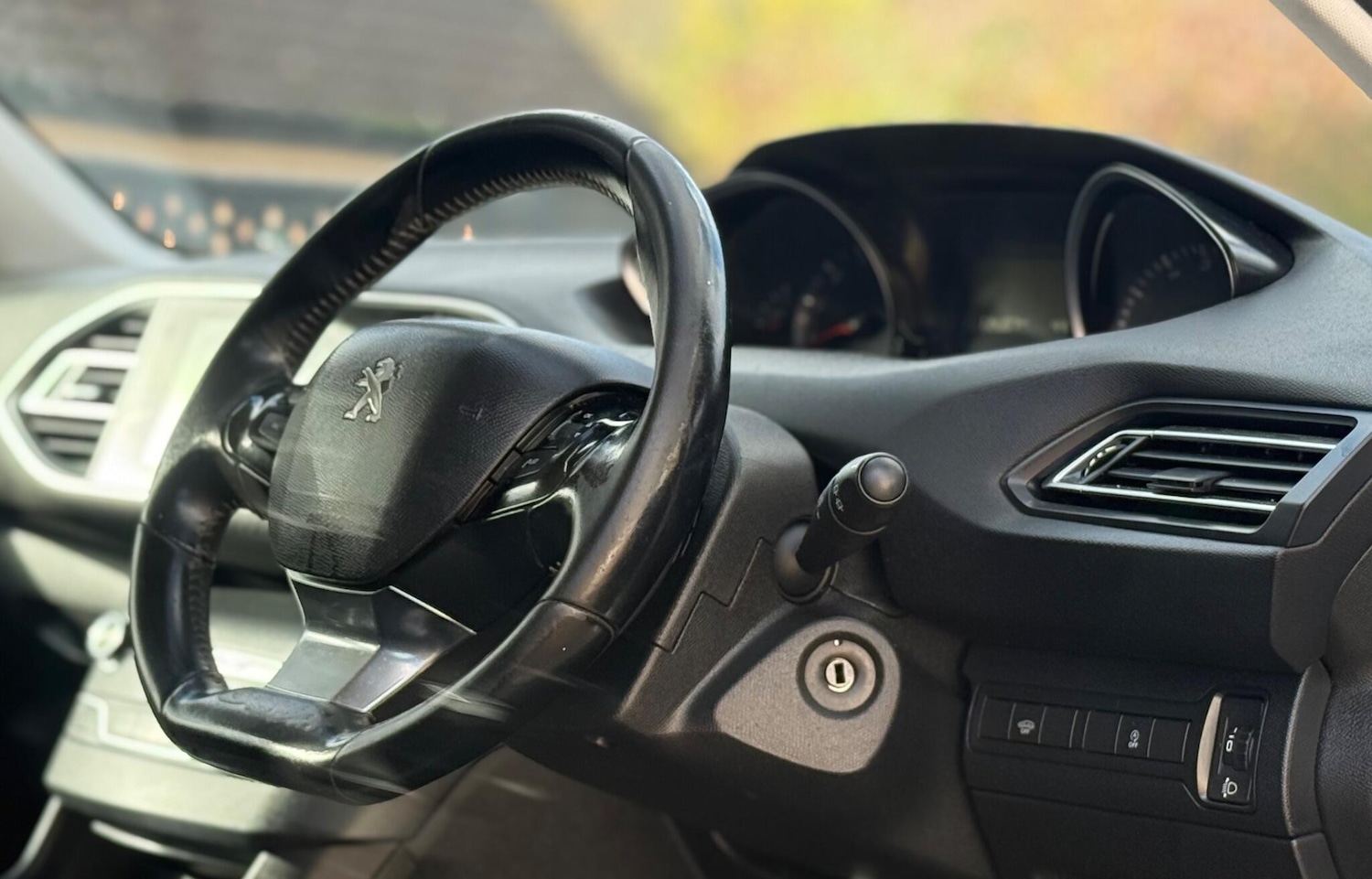 Used Peugeot 308 SW 2019 for sale - 76461961: Photo 13