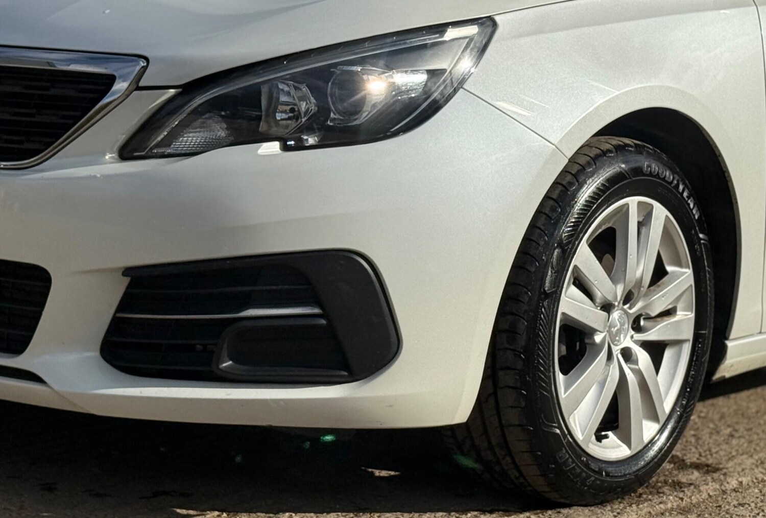 Used Peugeot 308 SW 2019 for sale - 76461961: Photo 29