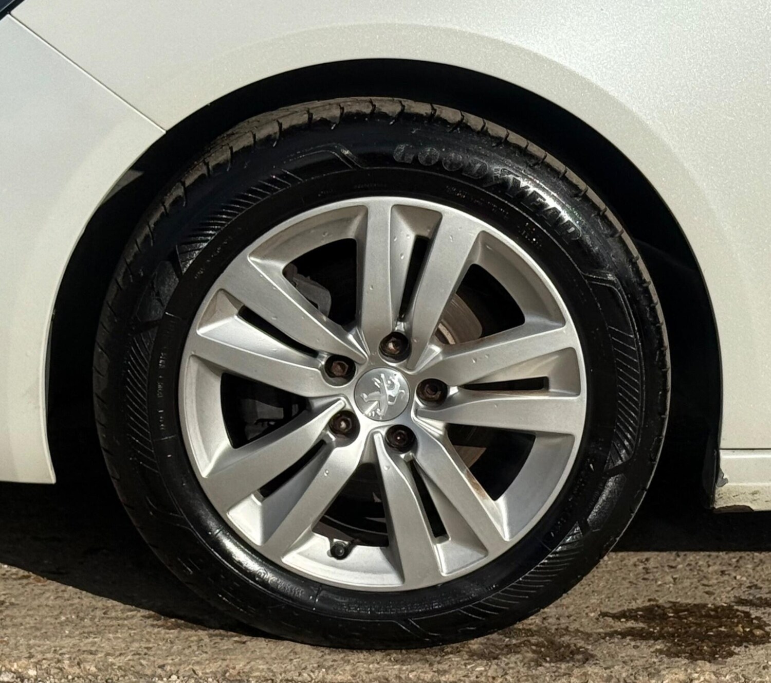 Used Peugeot 308 SW 2019 for sale - 76461961: Photo 46