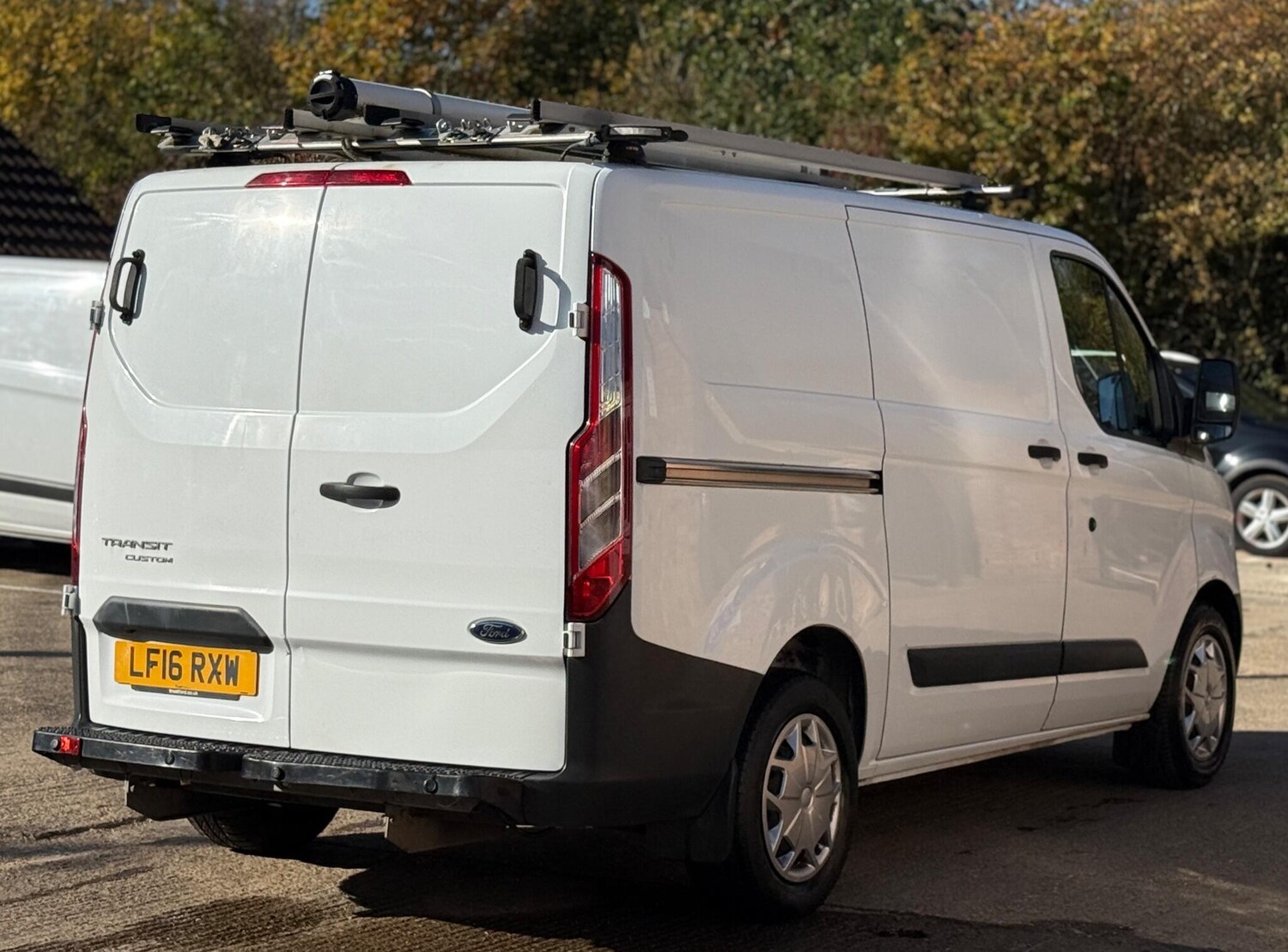 Used Ford Transit Custom 2016 for sale - 76364406: Photo 11