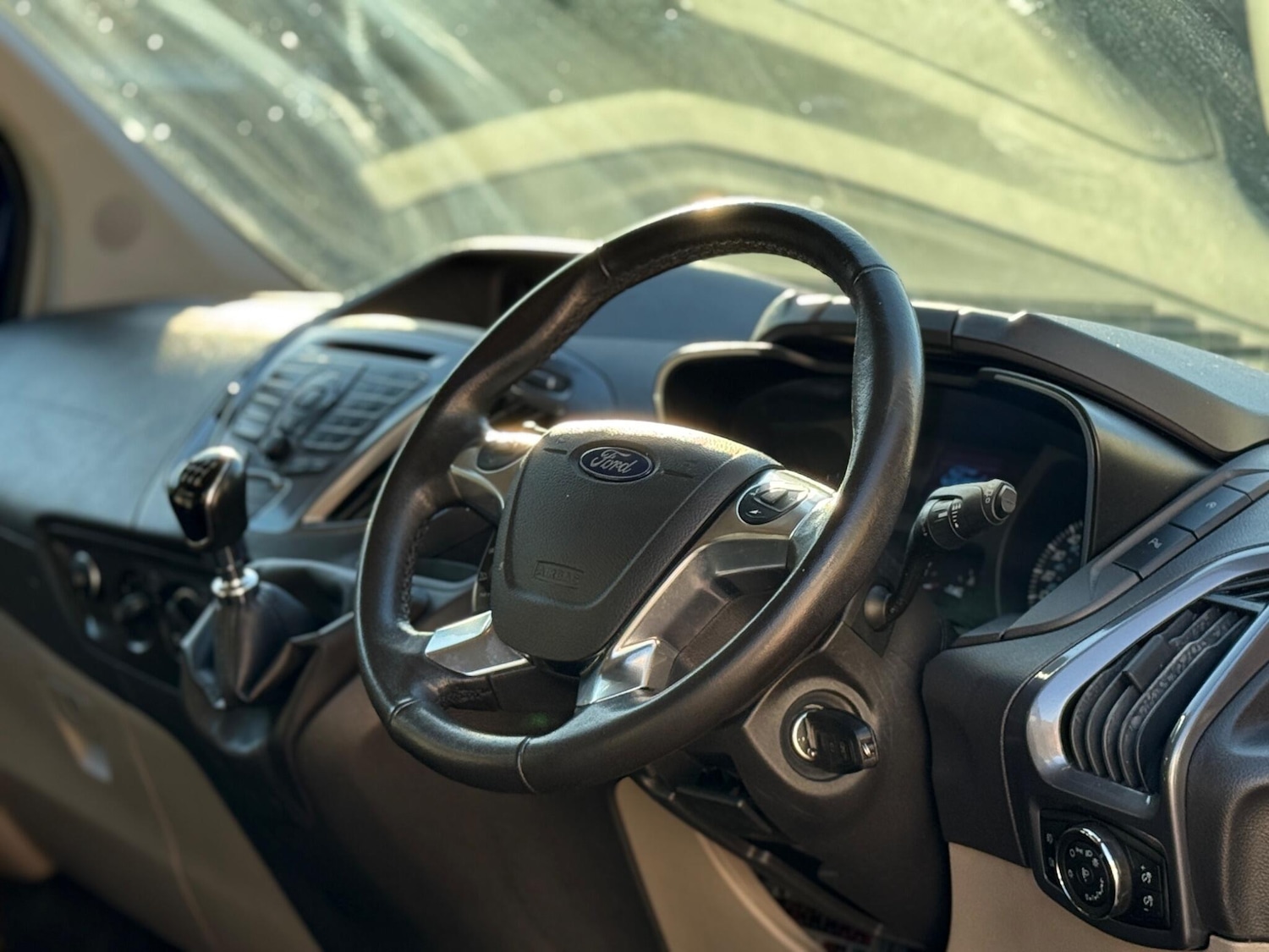Used Ford Tourneo Custom 2017 for sale - 76077153: Photo 13