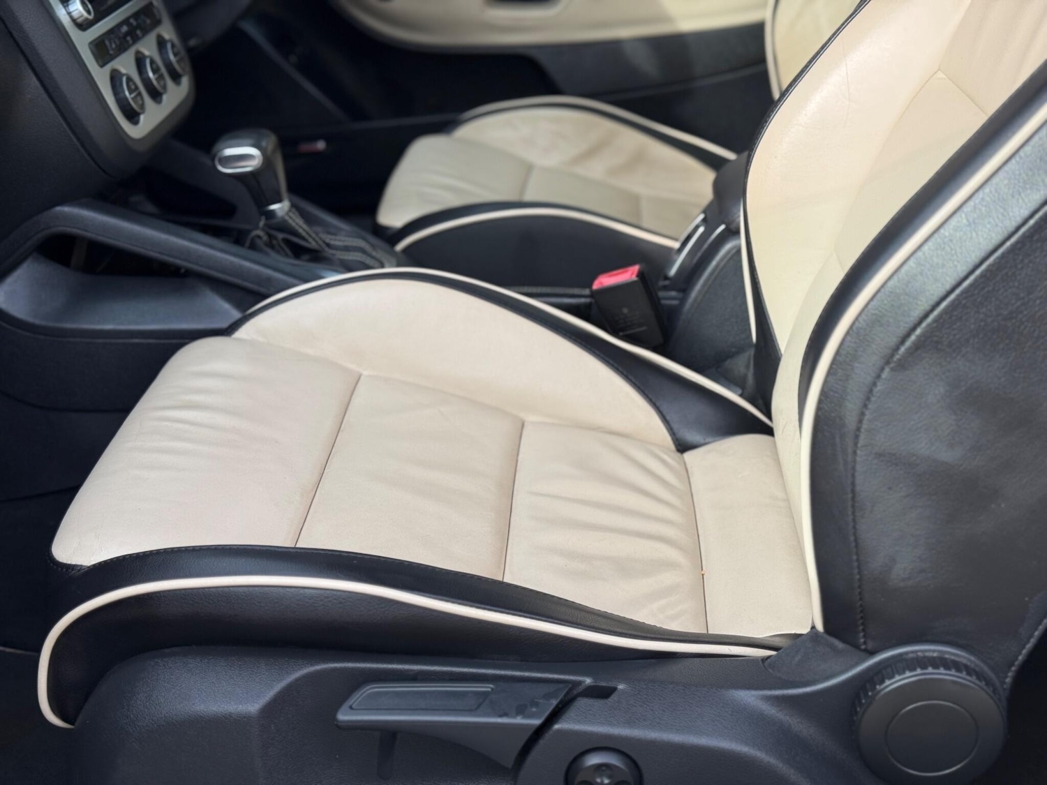 Used Volkswagen EOS 2009 for sale - 78124840: Photo 23