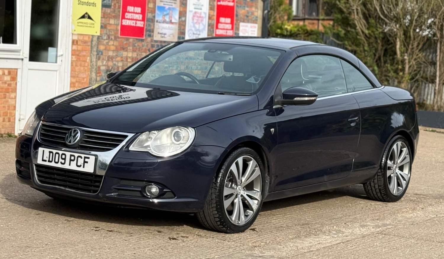 Used Volkswagen EOS 2009 for sale - 78124840: Photo 5