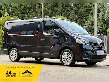Used Renault Trafic 2018 for sale - 79296990: Photo