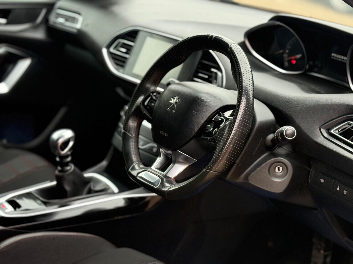 Used Peugeot 308 2016 for sale - 77775286: Photo 13